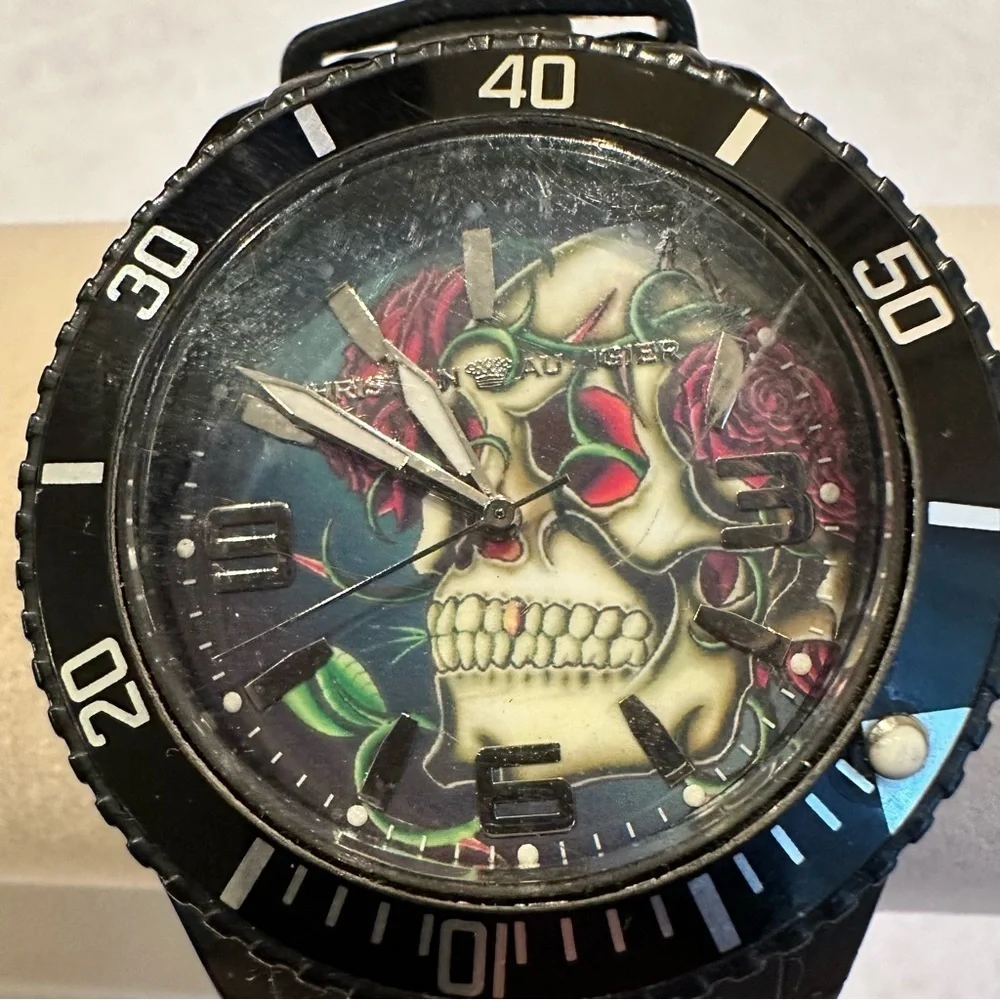 Christian Audigier Unisex Eternity Skull Roses Black Silicone Band Watch goth